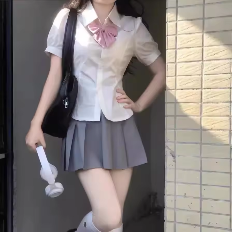 חולצה קצרה לנשים בסגנון פרפי מקורי (משלוח חינם)